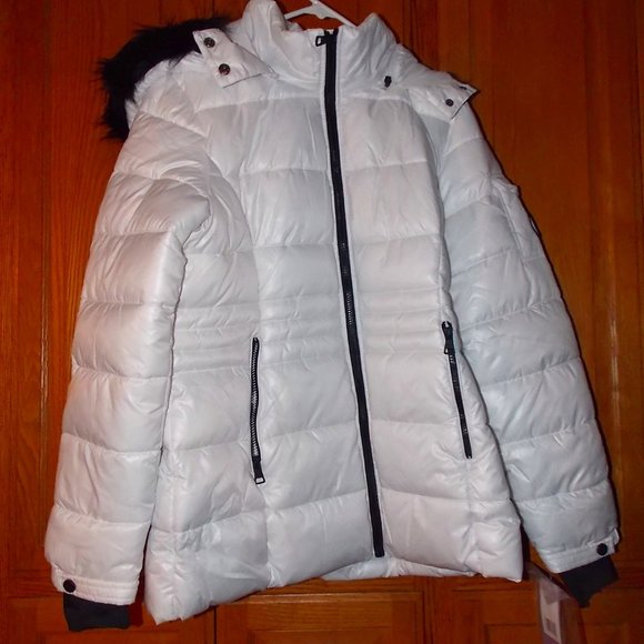 NWT Madden Girl WHITE w BlacK Fur Trim Hooded Quilted Winter Puffer Coat Parka L - Picture 11 of 12
